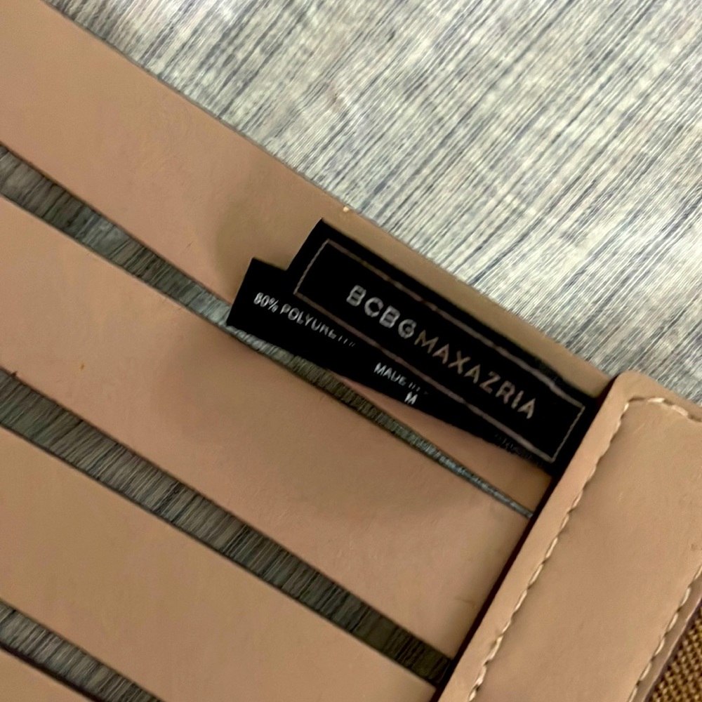 BCBG elastic belt
